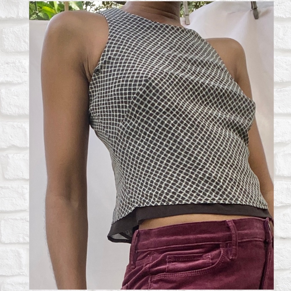 Checkered top
